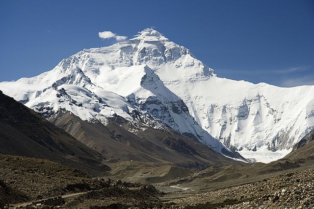 Everest_North_Face.jpg
